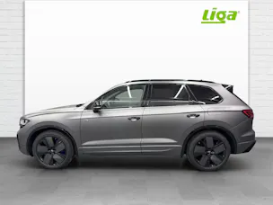 VW Touareg 3.0 V6 TSI PHEV R Final Edition