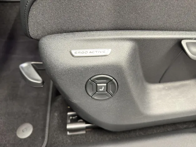 VW Tiguan 2.0 TDI SCR Elegance DSG 4motion