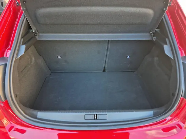 Peugeot 208 Hybrid 145 e-DCS6 GT
