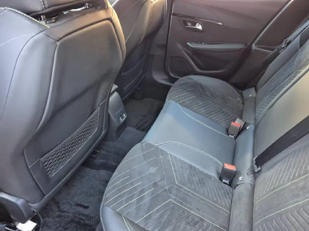 Peugeot 208 Hybrid 145 e-DCS6 GT