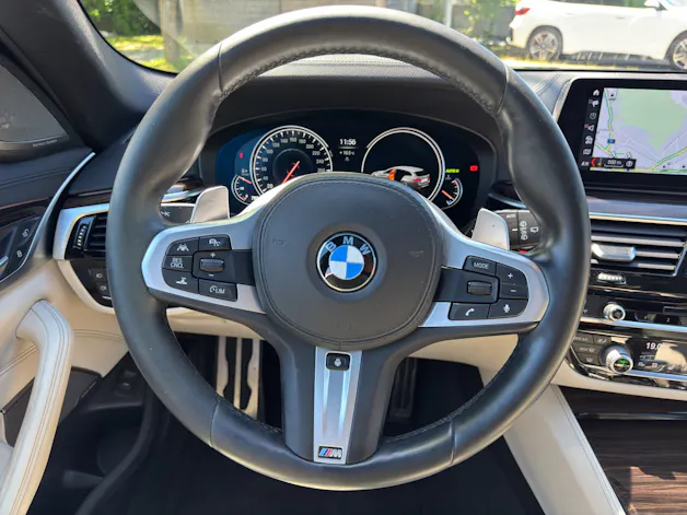 BMW 540d xDrive Touring M AERODYNAMIKPAKET