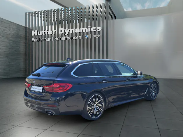 BMW 540d xDrive Touring M AERODYNAMIKPAKET