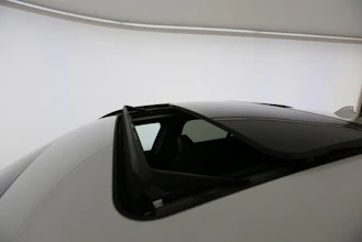 https://vehicle.imgix.net/4311860/5a990e8b-a9d2-4a9a-b04a-43f9872f1fe8.jpg