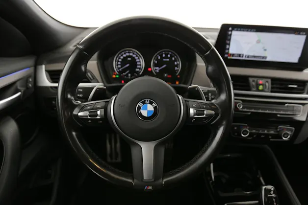 BMW X2 20i xDrive SAG