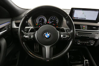 https://vehicle.imgix.net/4311860/703dbf14-568c-4eae-a5f4-b53baac3423b.jpg