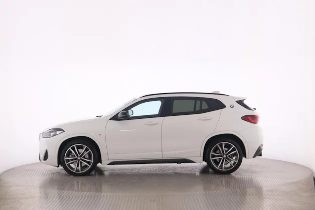 BMW X2 20i xDrive SAG