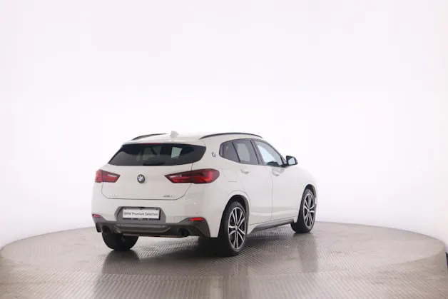 BMW X2 20i xDrive SAG