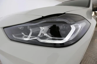 https://vehicle.imgix.net/4311860/e4189caf-8b22-4ab8-8382-83fe7d83a360.jpg