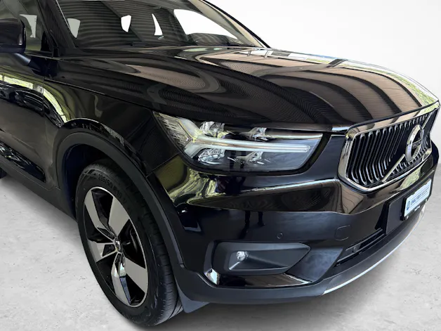 Volvo XC40 1.5 T2 Momentum + Ruote invernali incluse