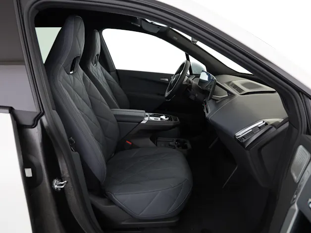 BMW iX xDrive60