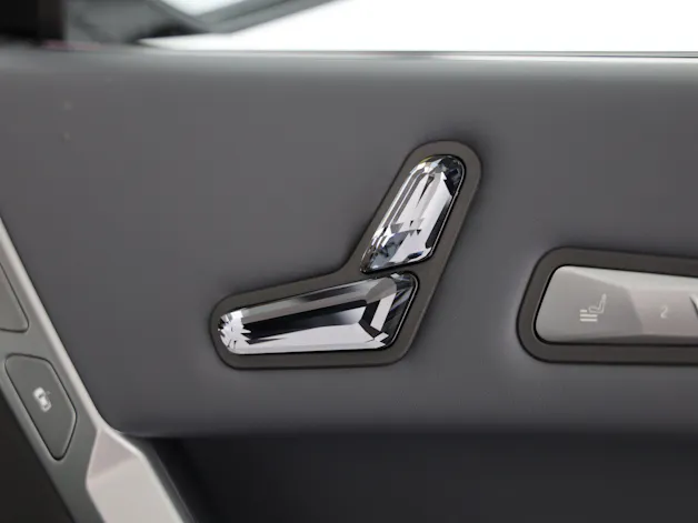 BMW iX xDrive60