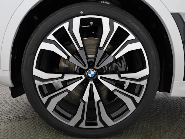 BMW X7 40i xDrive SAG
