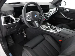 BMW X7 40i xDrive SAG