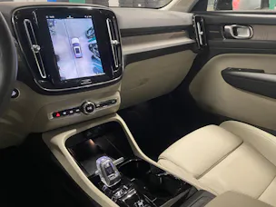 Volvo XC40 2.0 B4 MH Ultimate Dark