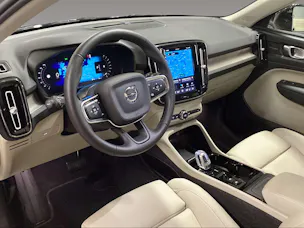 Volvo XC40 2.0 B4 MH Ultimate Dark