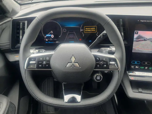 Mitsubishi Eclipse Cross Instyle 635 kms autonomie