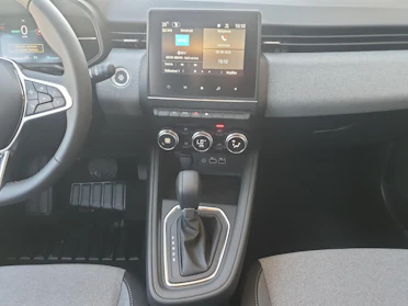 MITSUBISHI COLT 8