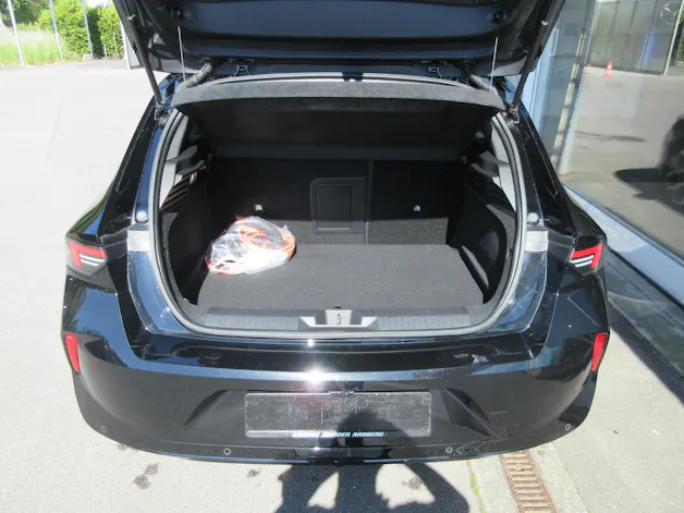 Opel Astra 1.6 T PHEV 180 Swiss Plus