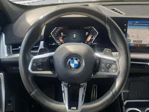 BMW X1 23d xDrive paddles