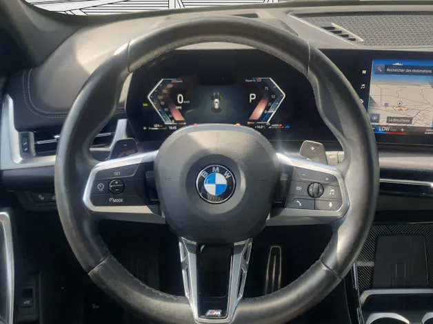 BMW X1 23d xDrive paddles