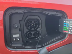 Mitsubishi Eclipse Cross Intense 635 kms autonomie