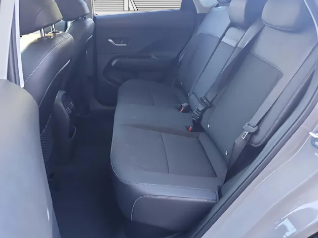 Hyundai Kona 1.6 GDi Hybrid NEW Amplia Auto.