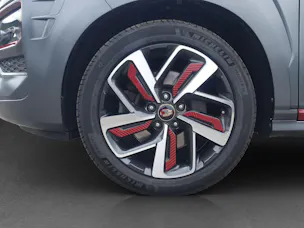 Hyundai Kona 1.6 T-GDi Iron Man Ed. 4WD Auto. Crochet
