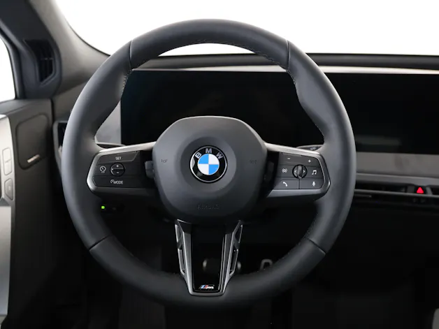 BMW iX xDrive60