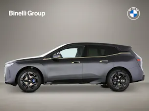 BMW iX xDrive60