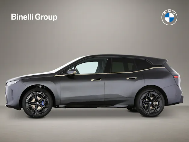 BMW iX xDrive60