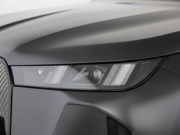 BMW iX xDrive60