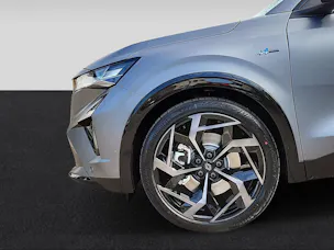 Renault RAFALE HYBRID E-TECH Atelier Alpine hyper hybrid E-Tech 4x4 300PS plug-in