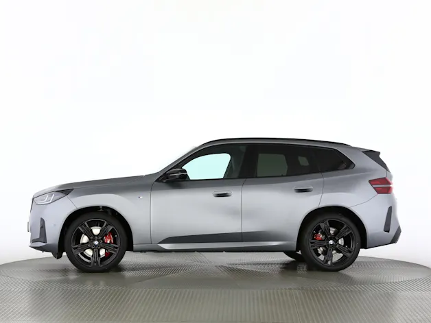 BMW X3 M50i