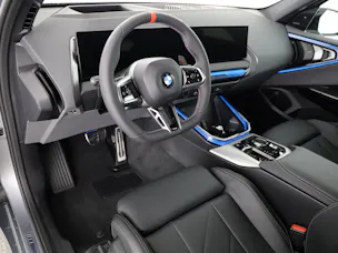 BMW X3 M50i