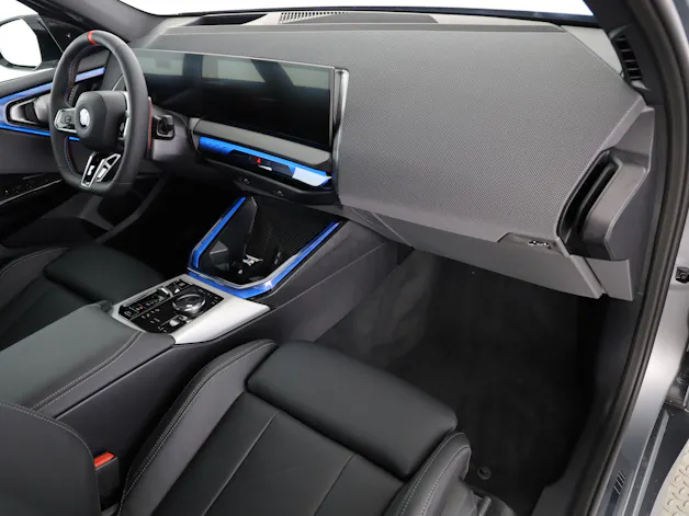 BMW X3 M50i