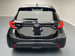 Toyota Yaris 1.5 VVT-i HSD Premium