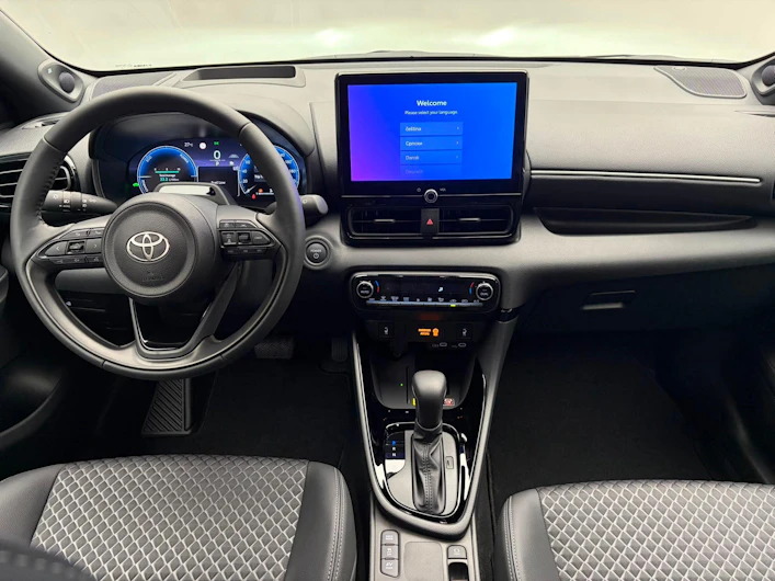 Fahrzeugbild TOYOTA YARIS