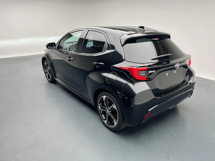 Fahrzeugbild TOYOTA YARIS