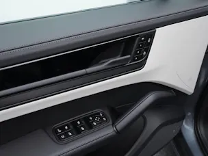 Porsche Cayenne S E-Hybrid Coupé Black Edition