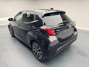 Fahrzeugbild TOYOTA Yaris 1.5 VVT-i HSD Trend