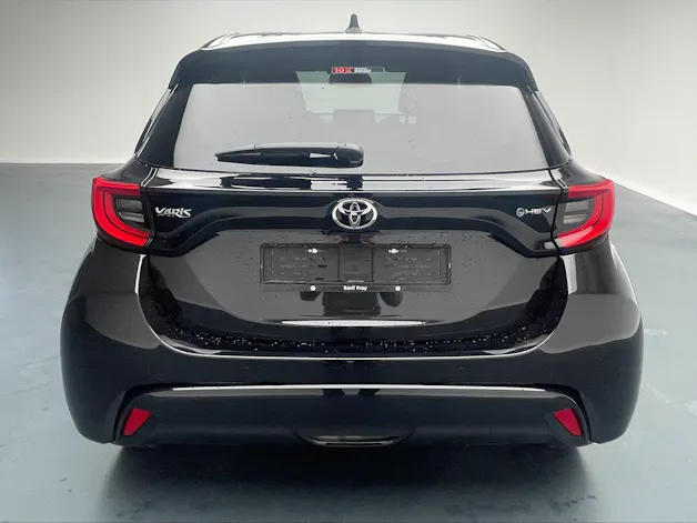 Toyota Yaris 1.5 VVT-i HSD Trend