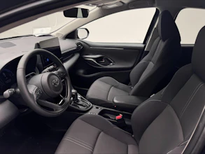 https://vehicle.imgix.net/4312150/97771132-c20c-4e39-b753-abceabcd98dd.jpg