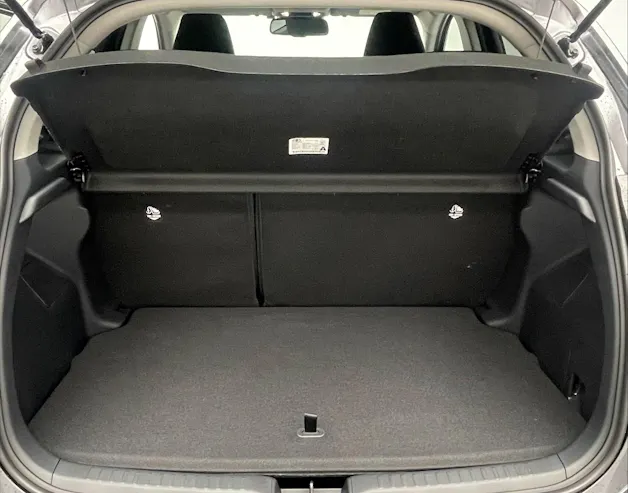 Toyota Yaris 1.5 VVT-i HSD Trend