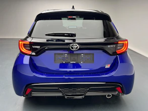 https://vehicle.imgix.net/4312154/2fdd50f3-806d-4c5e-8dcd-1310caec6d9f.jpg