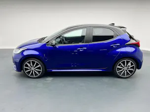 Toyota Yaris 1.5 VVT-i HSD GR Sport