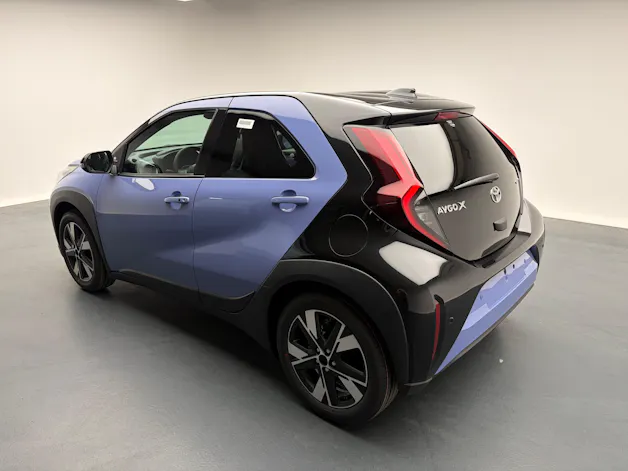 Toyota Aygo X 1.5 VVT-i HSD Trend