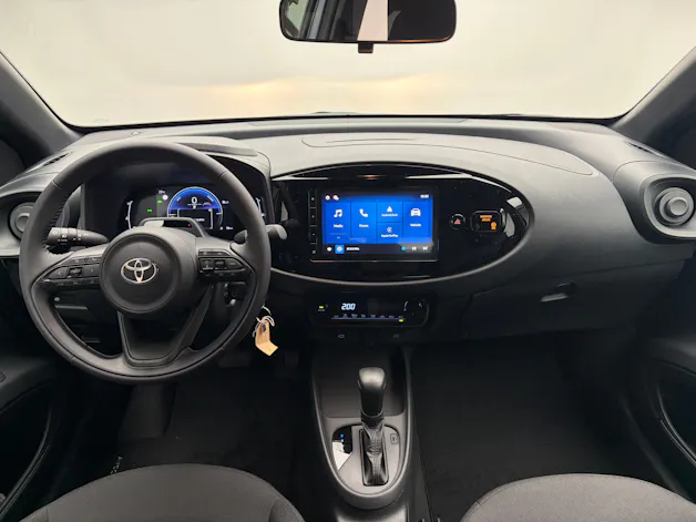Toyota Aygo X 1.5 VVT-i HSD Comfort