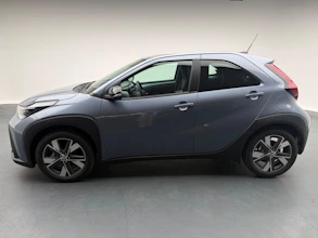 https://vehicle.imgix.net/4312167/68e1df82-7cfe-4d20-9298-f139a47e0a73.jpg
