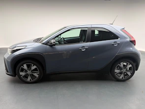 Fahrzeugbild TOYOTA Aygo X 1.5 VVT-i HSD Comfort