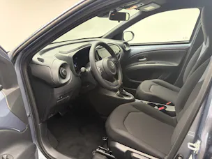 Toyota Aygo X 1.5 VVT-i HSD Comfort